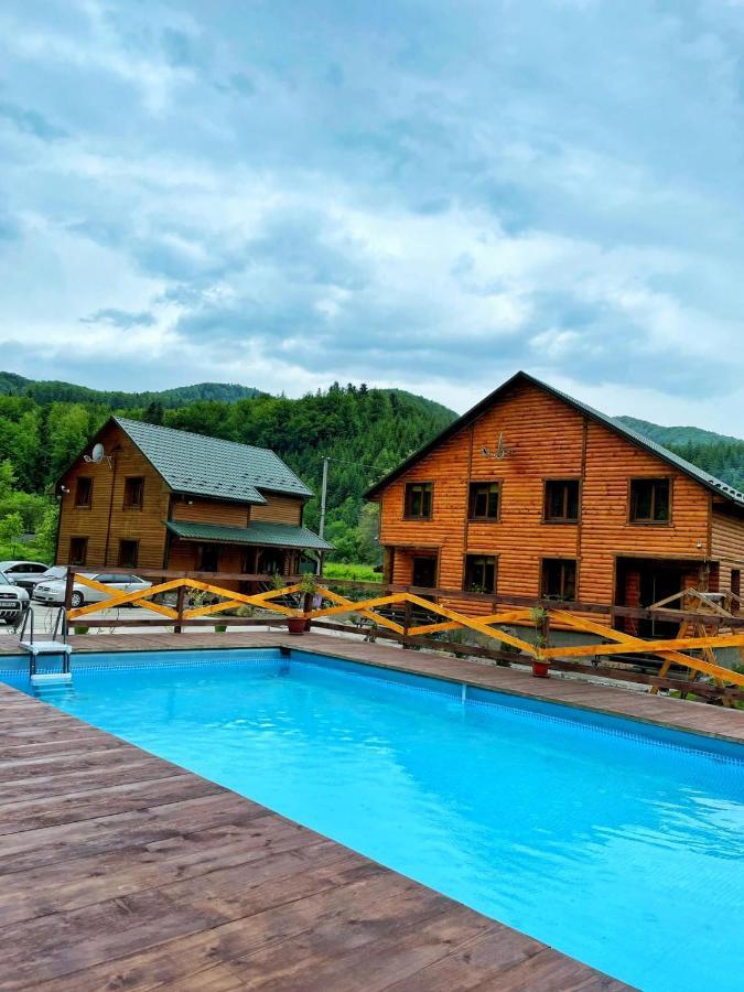 Villa Na Uzlissi Mihovo Kültér fotó