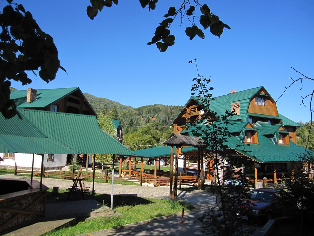 Villa Na Uzlissi Mihovo Kültér fotó